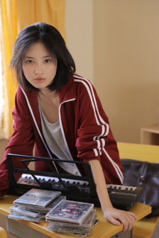 藤井蕾娜